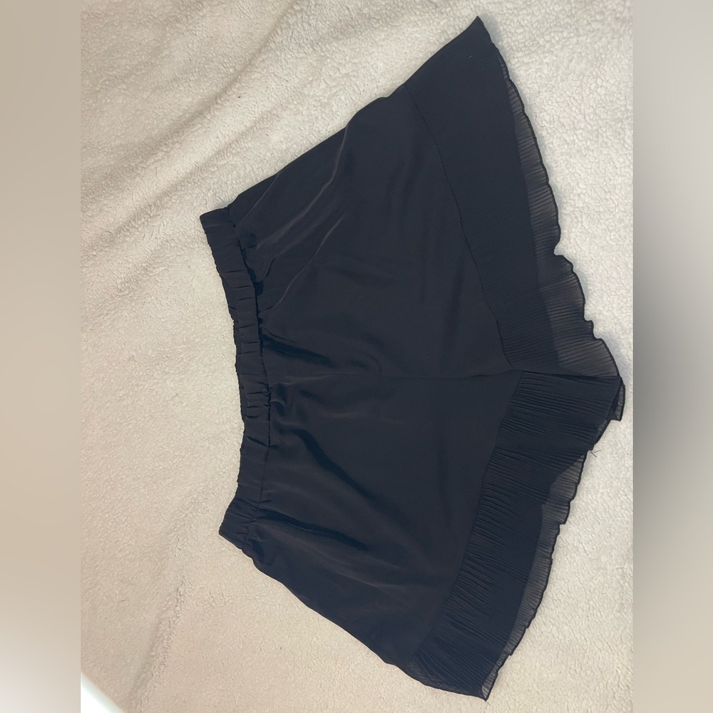 SHEIN 3xl dressy flowy shorts with cute bottom detail